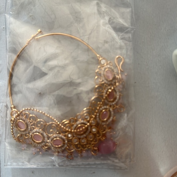 Blush pink nose ring - Picture 3 of 4